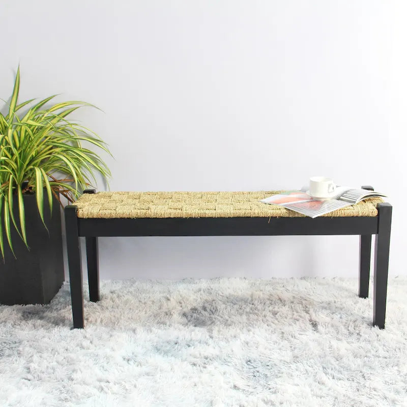 Banc d'intérieur Shambles en bois massif et jonc de mer naturel