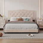 Cadre de lit tapissé Queen Size avec design riveté, lit plateforme moderne en velours avec tête de lit capitonnée