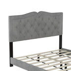 Cadre de lit tapissé Queen Size avec design riveté, lit plateforme moderne en velours avec tête de lit capitonnée